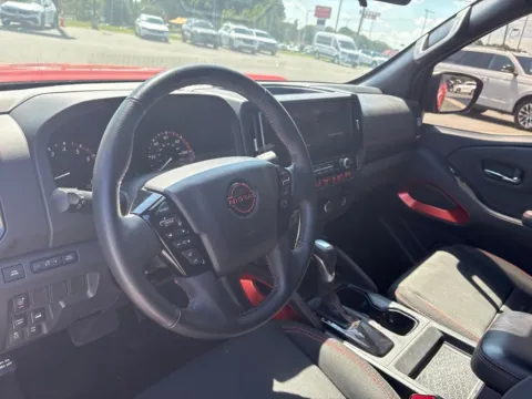 More photos of 2025 Nissan Frontier PRO-4X at Jerry Hunt Supercenter - Lexington, NC