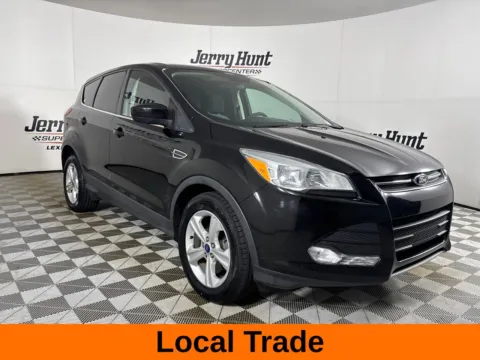 More photos of 2016 Ford Escape SE at Jerry Hunt Supercenter - Lexington, NC