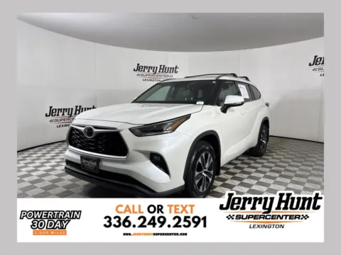 White 2021 Toyota Highlander XLE for sale in Lexington, NC