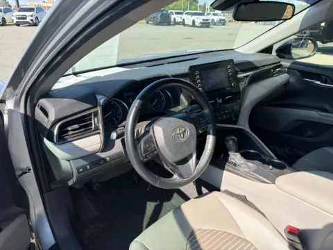 More photos of 2021 Toyota Camry SE at Jerry Hunt Supercenter - Lexington, NC