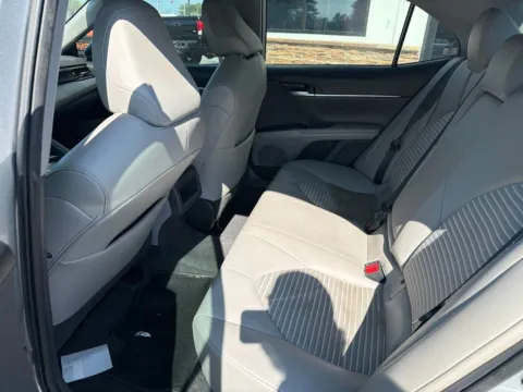 More photos of 2021 Toyota Camry SE at Jerry Hunt Supercenter - Lexington, NC