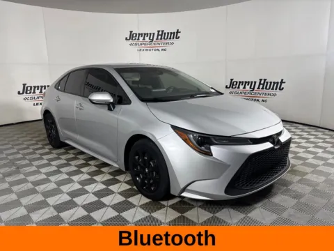 More photos of 2022 Toyota Corolla LE at Jerry Hunt Supercenter - Lexington, NC