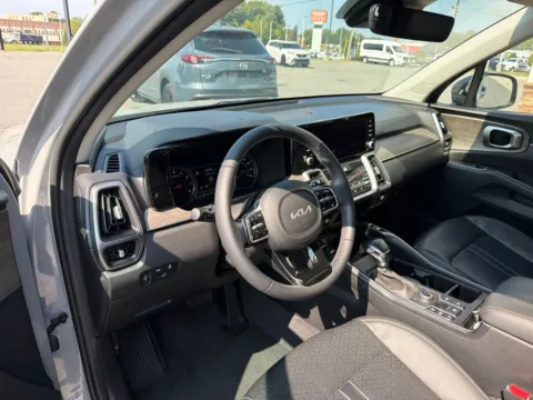 More photos of 2023 Kia Sorento X-Line EX at Jerry Hunt Supercenter - Lexington, NC