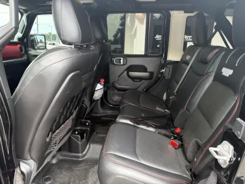 More photos of 2021 Jeep Wrangler Unlimited Rubicon at Jerry Hunt Supercenter - Lexington, NC