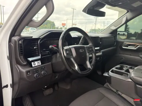 More photos of 2025 Chevrolet Silverado 1500 LT Trail Boss at Jerry Hunt Supercenter - Lexington, NC