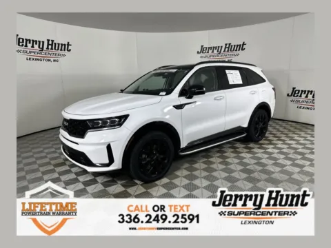 White 2023 Kia Sorento SX for sale in Lexington, NC