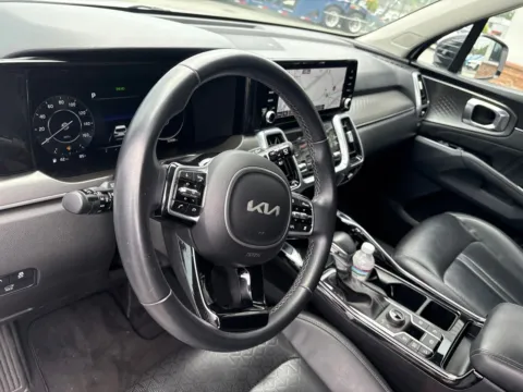 More photos of 2023 Kia Sorento SX at Jerry Hunt Supercenter - Lexington, NC