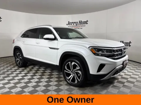 More photos of 2023 Volkswagen Atlas Cross Sport 3.6L V6 SEL at Jerry Hunt Supercenter - Lexington, NC