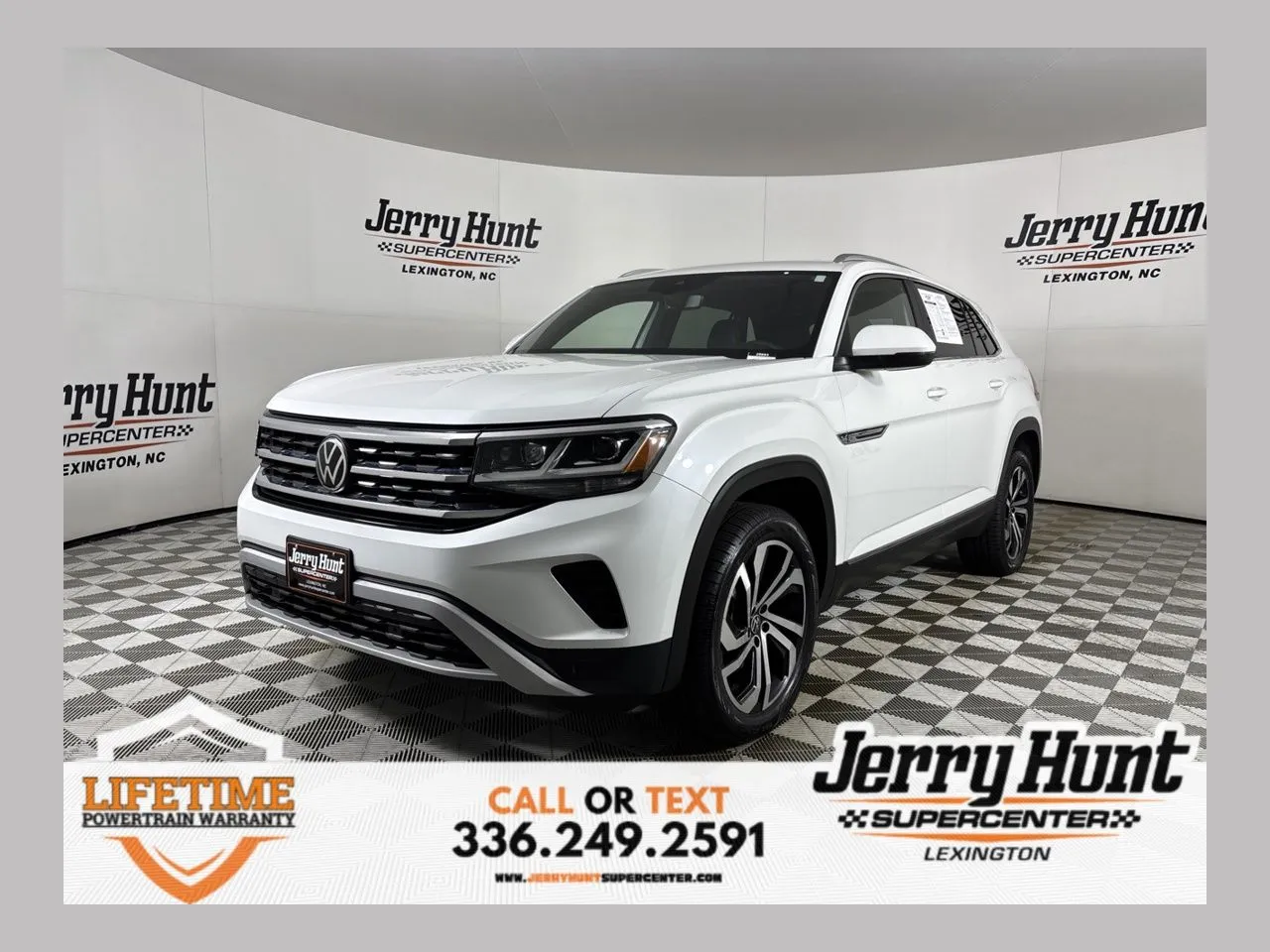 White 2023 Volkswagen Atlas Cross Sport 3.6L V6 SEL for sale in Lexington, NC