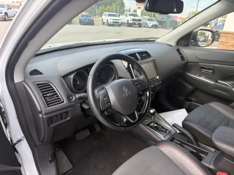More photos of 2024 Mitsubishi Outlander Sport 2.0 SE at Jerry Hunt Supercenter - Lexington, NC