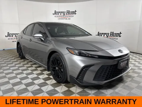 More photos of 2025 Toyota Camry SE at Jerry Hunt Supercenter - Lexington, NC
