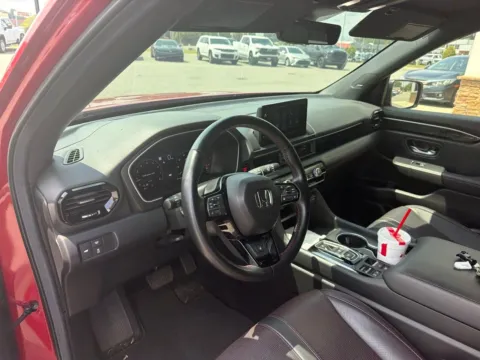 More photos of 2025 Honda Pilot Black Edition at Jerry Hunt Supercenter - Lexington, NC