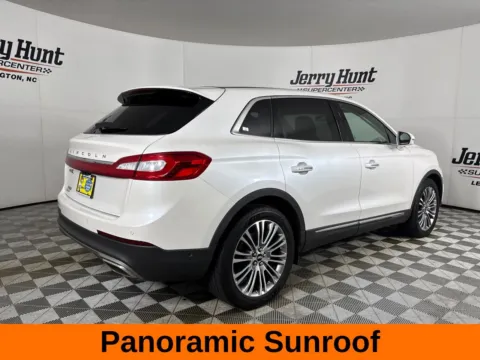 More photos of 2016 Lincoln MKX Reserve at Jerry Hunt Supercenter - Lexington, NC
