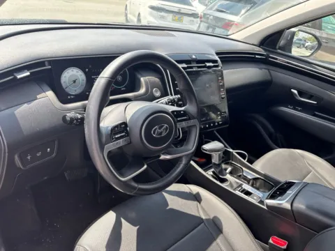 More photos of 2023 Hyundai Tucson SEL at Jerry Hunt Supercenter - Lexington, NC