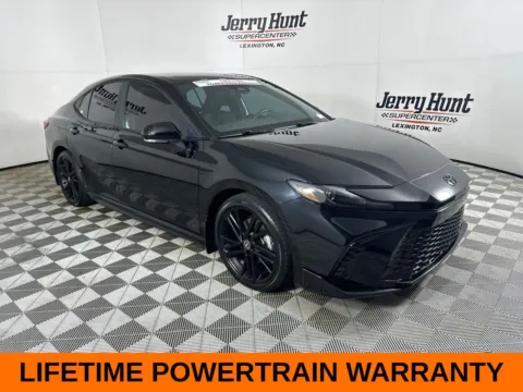 More photos of 2026 Toyota Camry SE Nightshade at Jerry Hunt Supercenter - Lexington, NC