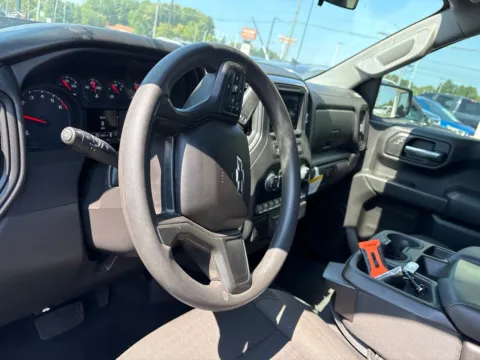 More photos of 2025 Chevrolet Silverado 1500 Custom Trail Boss at Jerry Hunt Supercenter - Lexington, NC