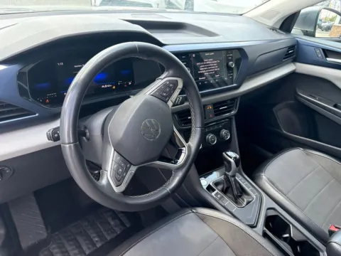 More photos of 2023 Volkswagen Taos 1.5T SE at Jerry Hunt Supercenter - Lexington, NC