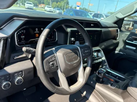 More photos of 2023 GMC Sierra 1500 Denali at Jerry Hunt Supercenter - Lexington, NC