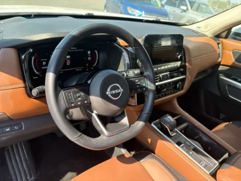 More photos of 2025 Nissan Pathfinder Platinum at Jerry Hunt Supercenter - Lexington, NC