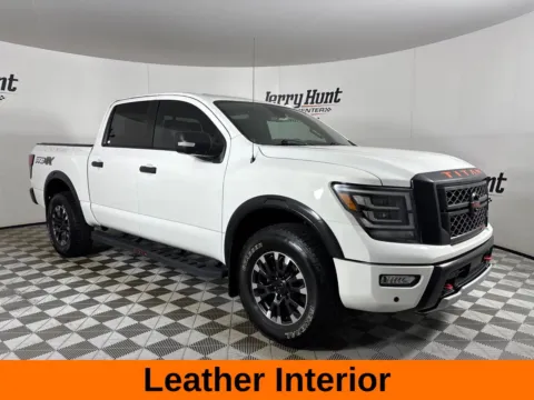 More photos of 2020 Nissan Titan PRO-4X at Jerry Hunt Supercenter - Lexington, NC