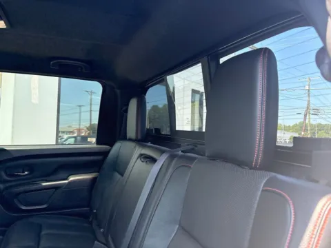 More photos of 2020 Nissan Titan PRO-4X at Jerry Hunt Supercenter - Lexington, NC