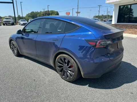 More photos of 2023 Tesla Model Y Performance at Jerry Hunt Supercenter - Lexington, NC