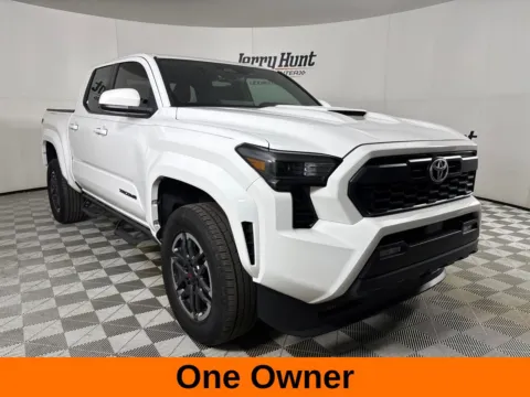 More photos of 2024 Toyota Tacoma TRD Sport at Jerry Hunt Supercenter - Lexington, NC