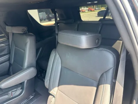 More photos of 2021 Chevrolet Tahoe Z71 at Jerry Hunt Supercenter - Lexington, NC