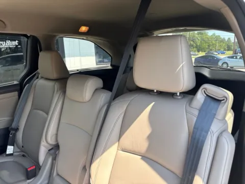 More photos of 2023 Honda Odyssey Touring at Jerry Hunt Supercenter - Lexington, NC