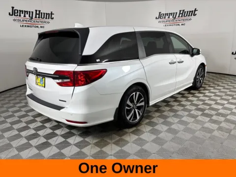 More photos of 2023 Honda Odyssey Touring at Jerry Hunt Supercenter - Lexington, NC