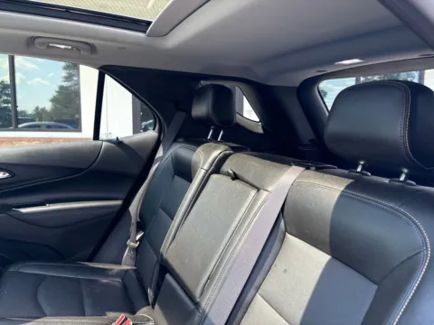 More photos of 2021 Chevrolet Equinox Premier at Jerry Hunt Supercenter - Lexington, NC