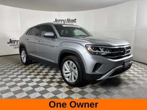 More photos of 2023 Volkswagen Atlas Cross Sport 3.6L V6 SE w/Technology at Jerry Hunt Supercenter - Lexington, NC