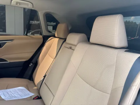 More photos of 2019 Toyota RAV4 LE at Jerry Hunt Supercenter - Lexington, NC
