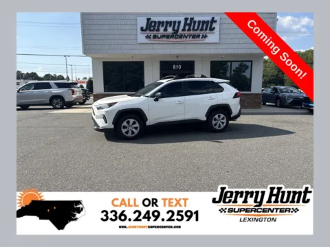 White 2019 Toyota RAV4 LE for sale in Lexington, NC