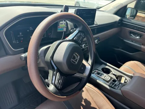 More photos of 2025 Honda Pilot Elite at Jerry Hunt Supercenter - Lexington, NC