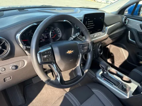 More photos of 2025 Chevrolet Blazer LT at Jerry Hunt Supercenter - Lexington, NC