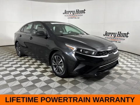 More photos of 2024 Kia Forte LXS at Jerry Hunt Supercenter - Lexington, NC