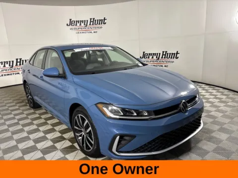 More photos of 2025 Volkswagen Jetta 1.5T SE at Jerry Hunt Supercenter - Lexington, NC