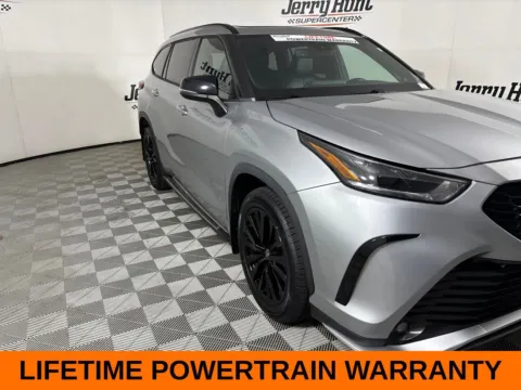 More photos of 2023 Toyota Highlander XSE at Jerry Hunt Supercenter - Lexington, NC
