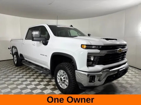 More photos of 2025 Chevrolet Silverado 2500 HD LT at Jerry Hunt Supercenter - Lexington, NC