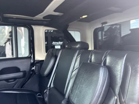 More photos of 2022 Jeep Wrangler Unlimited Sahara 4xe at Jerry Hunt Supercenter - Lexington, NC