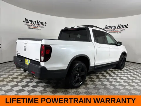 More photos of 2023 Honda Ridgeline Black Edition at Jerry Hunt Supercenter - Lexington, NC