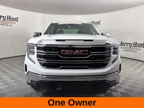 More photos of 2025 GMC Sierra 1500 SLT at Jerry Hunt Supercenter - Lexington, NC
