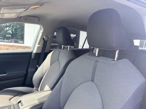 Photos of 2022 Toyota Highlander LE for sale in Lexington, NC at Jerry Hunt Supercenter - Lexington