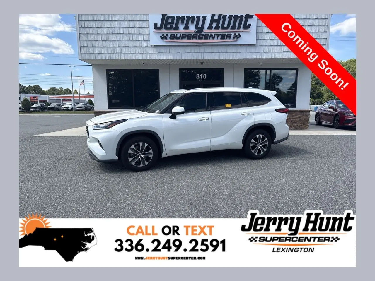 White 2021 Toyota Highlander XLE for sale in Lexington, NC
