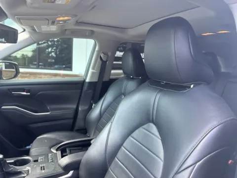 Another view of 2021 Toyota Highlander XLE for sale in Lexington, NC at Jerry Hunt Supercenter - Lexington