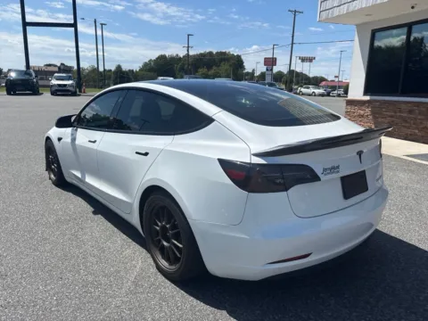 More photos of 2023 Tesla Model 3 Performance at Jerry Hunt Supercenter - Lexington, NC