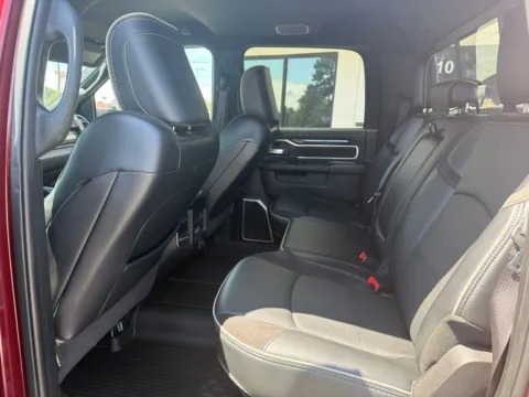 More photos of 2022 Ram 3500 Laramie at Jerry Hunt Supercenter - Lexington, NC