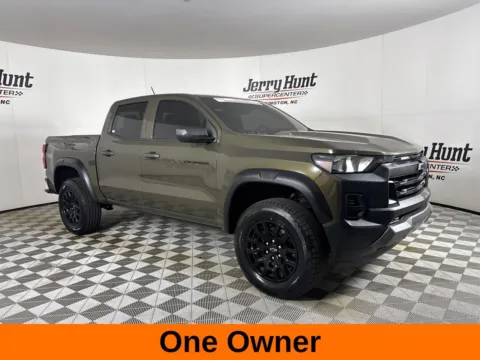 More photos of 2023 Chevrolet Colorado Trail Boss at Jerry Hunt Supercenter - Lexington, NC