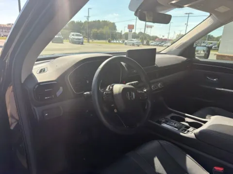 More photos of 2026 Honda Passport RTL at Jerry Hunt Supercenter - Lexington, NC